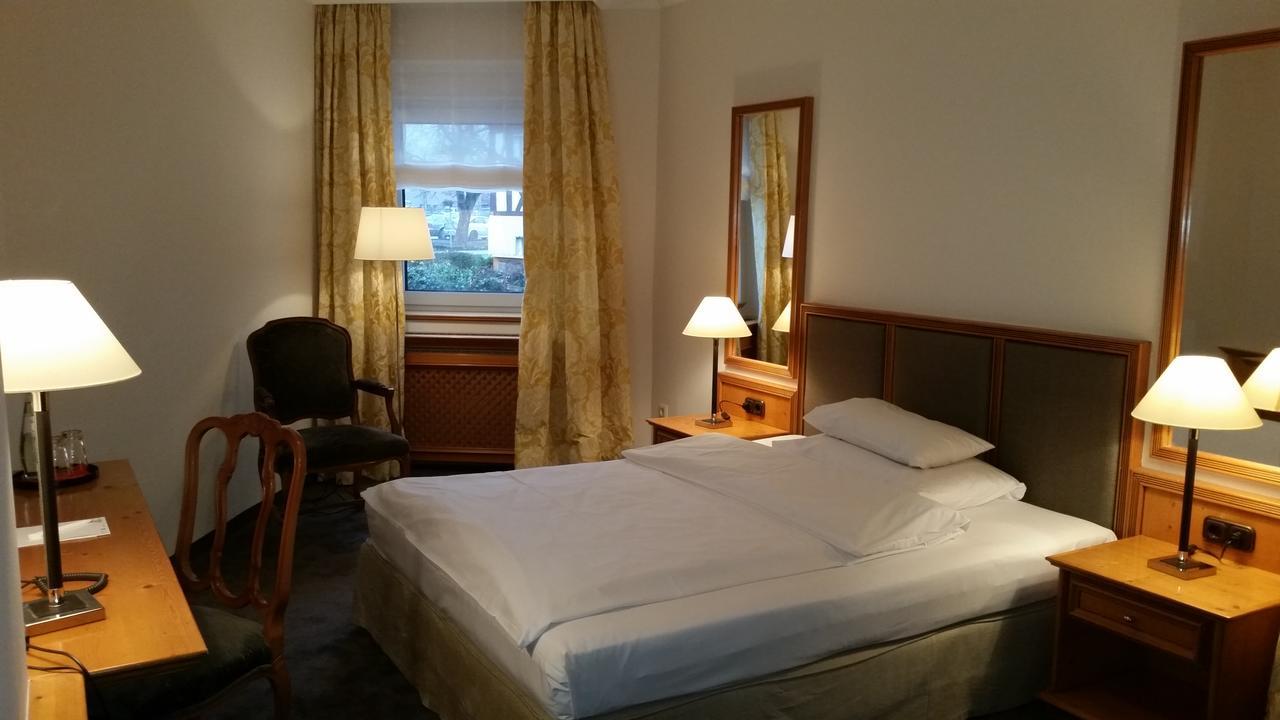 פורצהיים Kleines Hotel מראה חיצוני תמונה