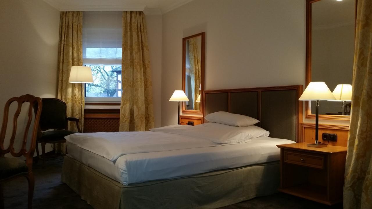 פורצהיים Kleines Hotel מראה חיצוני תמונה