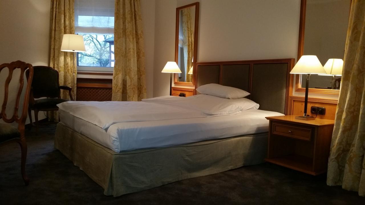 פורצהיים Kleines Hotel מראה חיצוני תמונה